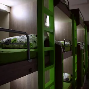 Hostal Tivoli