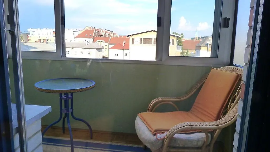 Apartment Jena Любляна
